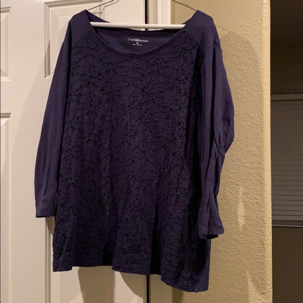 Knitted front sweater with non knitted sleeves
